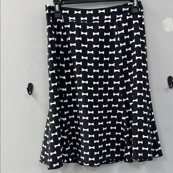 Kate Spade Black and White A-Line Skirt Knee-Length - Picture 1 of 4